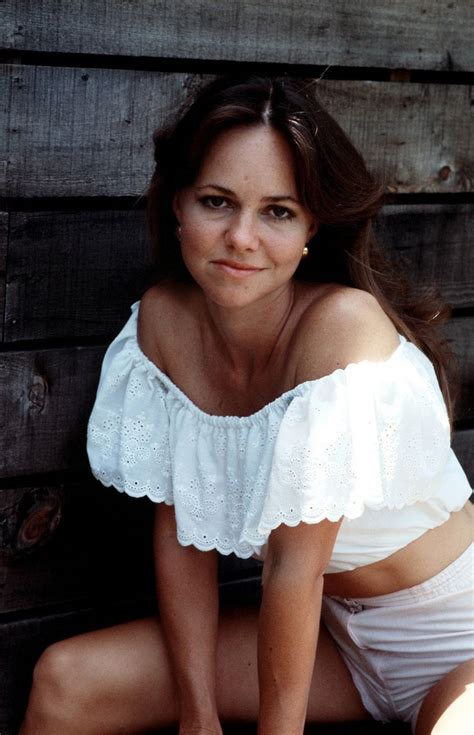 sexy sally field|15 Photos of Sally Field Like You’ve Never Seen Her。